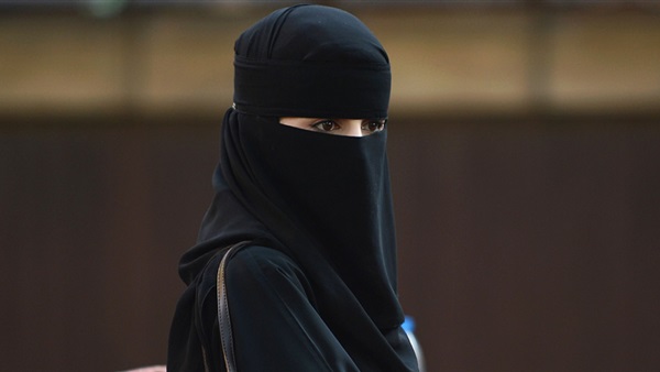 عرض سيدة سعودية مبلغ 5 مليون لمن يتزوجها مقابل شـرط واحد رفضه الكثيرون